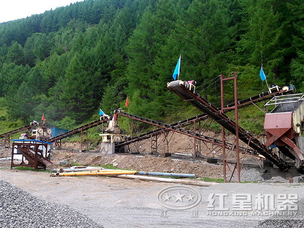 大型石头制砂机生产现场 大型石头制砂机生产现场