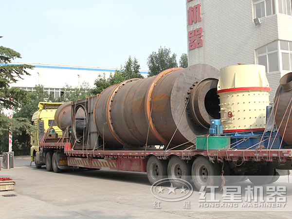 新型复合式破碎机发货现场 新型复合式破碎机发货现场